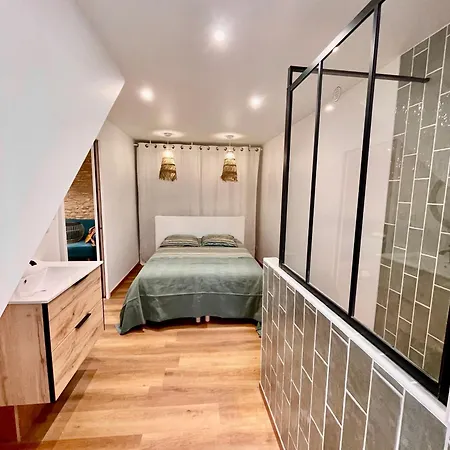 Bianca Casa vacanze Caen